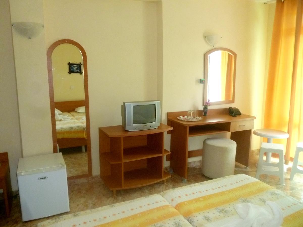 Hotel Palace Kranevo Exterior photo